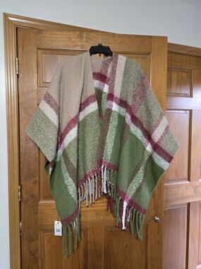 RADLEY LONDON Green, Beige and Burgundy Plaid Fringe Poncho